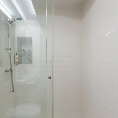 호텔 Guestready - Picaria Living Quarters 포르투